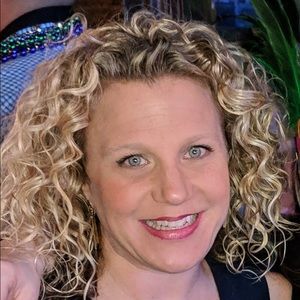 Meet your Posher, Melanie